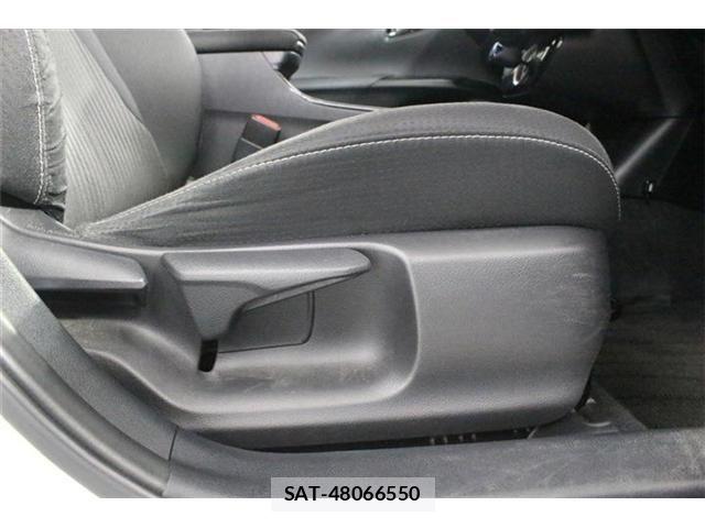 Toyota PRIUS PHV 2019-06 8101410-27