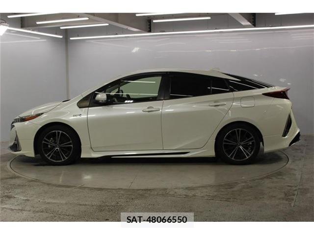 Toyota PRIUS PHV 2019-06 8101410-7