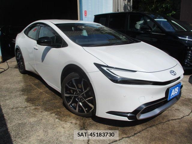 Toyota PRIUS PHV 2023-06 8101408-0