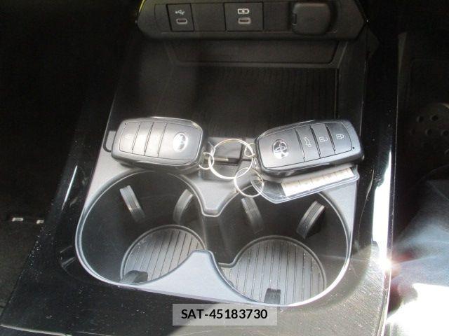 Toyota PRIUS PHV 2023-06 8101408-23