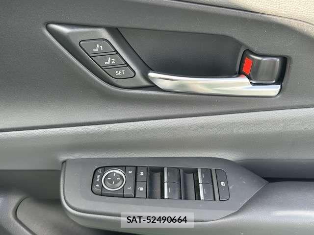 Toyota PRIUS PHV 2023-10 8101407-17