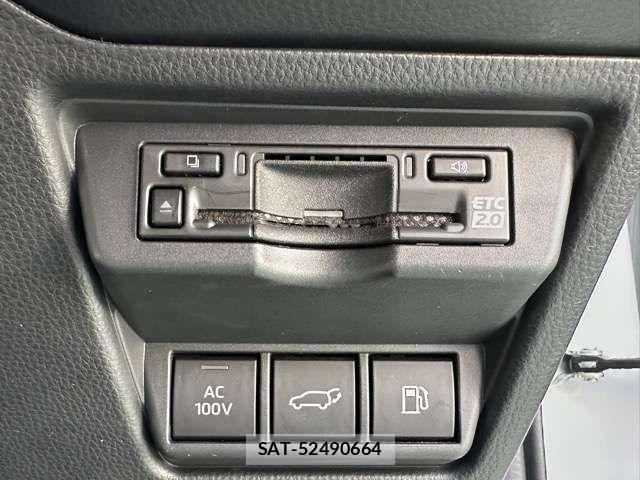 Toyota PRIUS PHV 2023-10 8101407-19