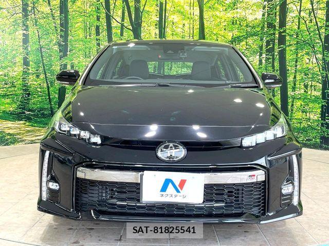 Toyota PRIUS PHV 2021-01 8131993-13
