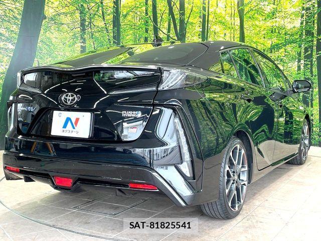 Toyota PRIUS PHV 2021-01 8131993-16