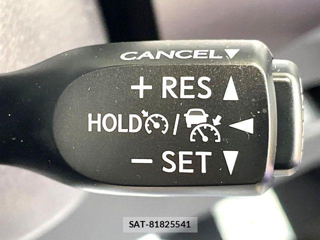Toyota PRIUS PHV 2021-01 8131993-5