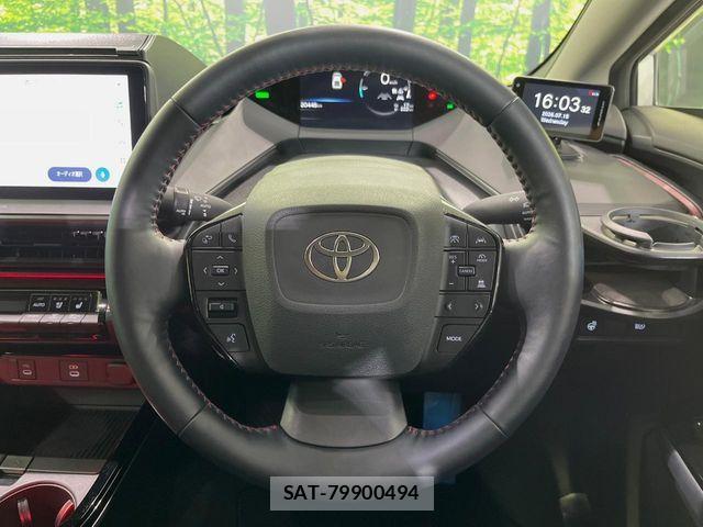 Toyota PRIUS PHV 2023-08 8131990-10