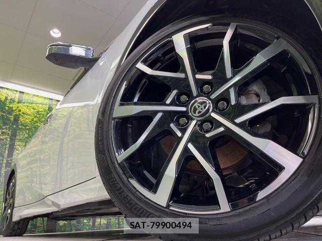 Toyota PRIUS PHV 2023-08 8131990-12