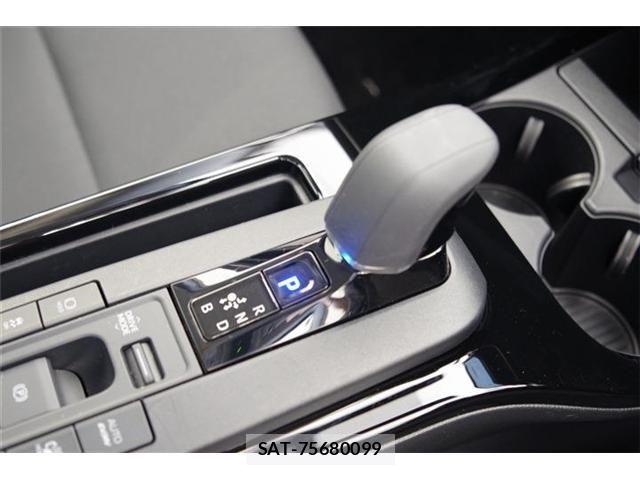Toyota PRIUS PHV 2025-10 8131991-9