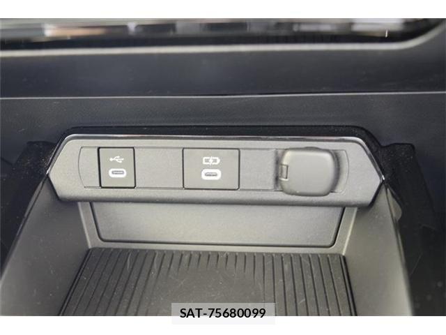 Toyota PRIUS PHV 2025-10 8131991-10