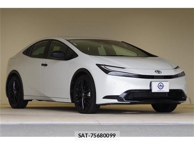 Toyota PRIUS PHV 2025-10 8131991-23