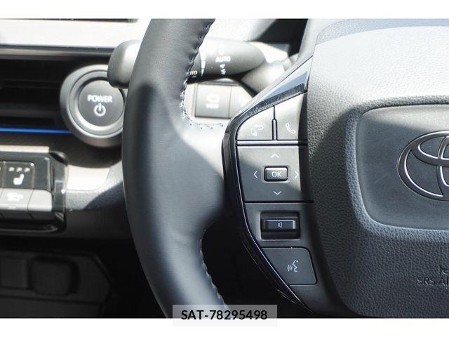 Toyota PRIUS PHV 2023-08 8131992-18