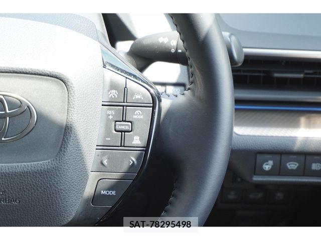 Toyota PRIUS PHV 2023-08 8131992-19