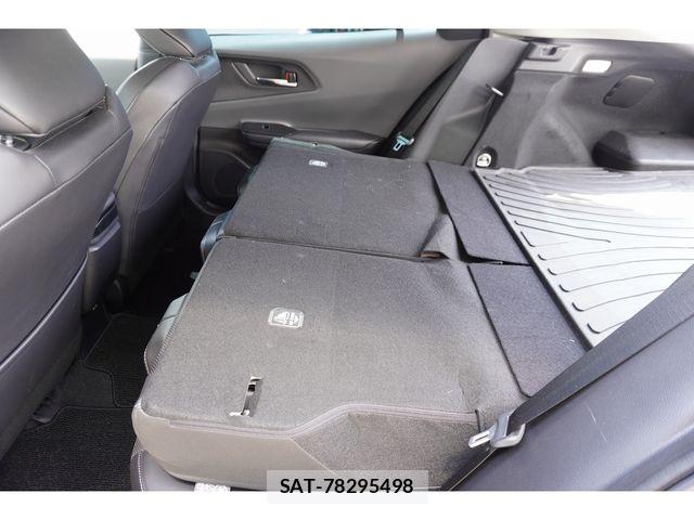 Toyota PRIUS PHV 2023-08 8131992-7