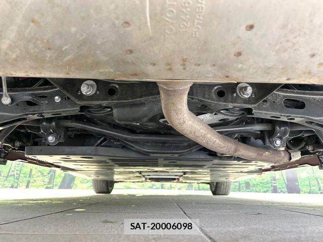 Toyota PRIUS PHV 2023-08 8146479-19