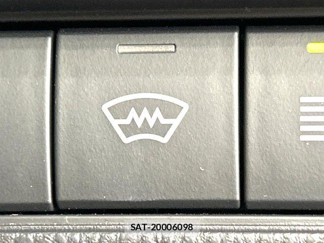 Toyota PRIUS PHV 2023-08 8146479-5