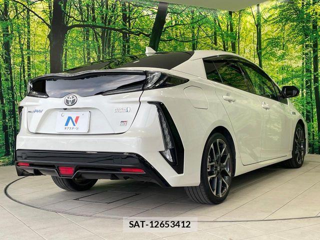Toyota PRIUS PHV 2019-10 8146480-16