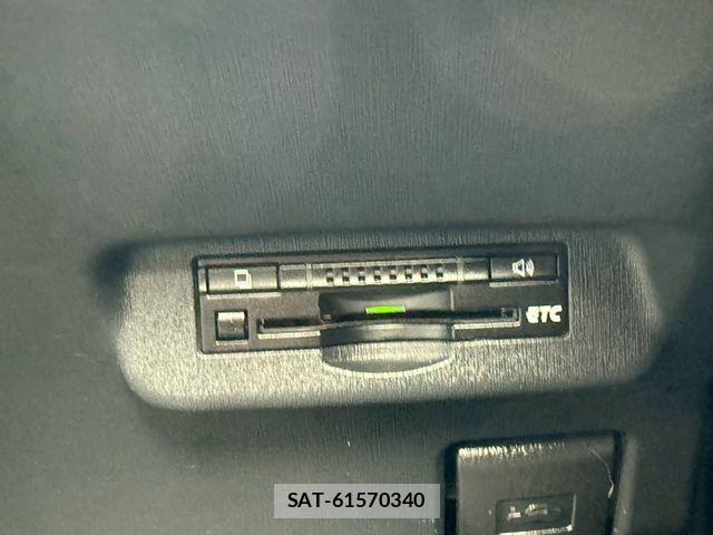 Toyota PRIUS PHV 2014-06 8159059-26