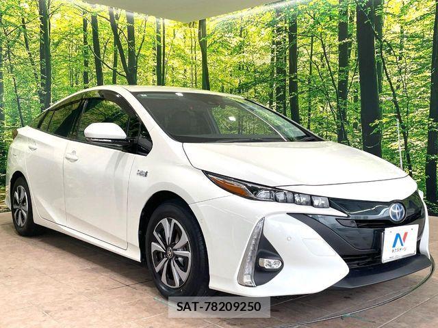 Toyota PRIUS PHV 2018-07 8209704-15