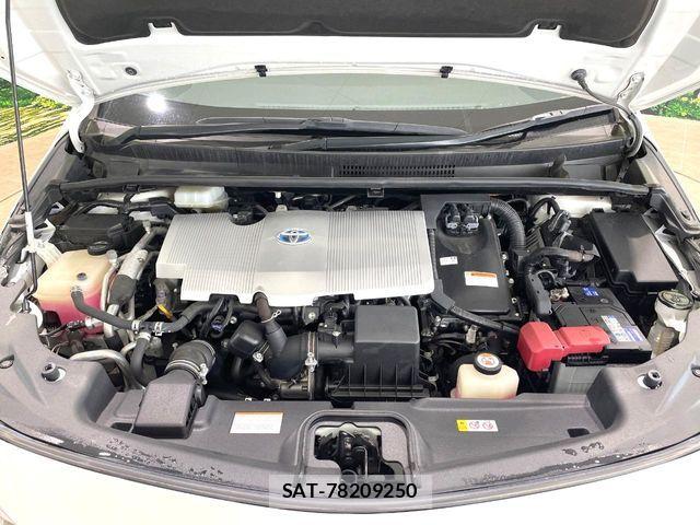 Toyota PRIUS PHV 2018-07 8209704-17