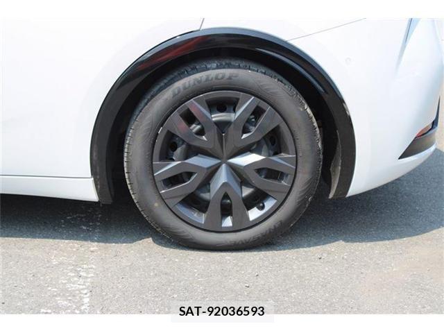 Toyota PRIUS PHV 2023-07 8209702-21