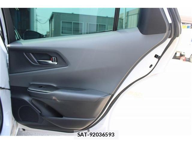 Toyota PRIUS PHV 2023-07 8209702-7