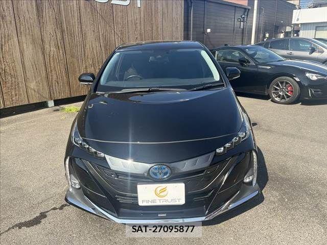 Toyota PRIUS PHV 2020-09 8209705-13