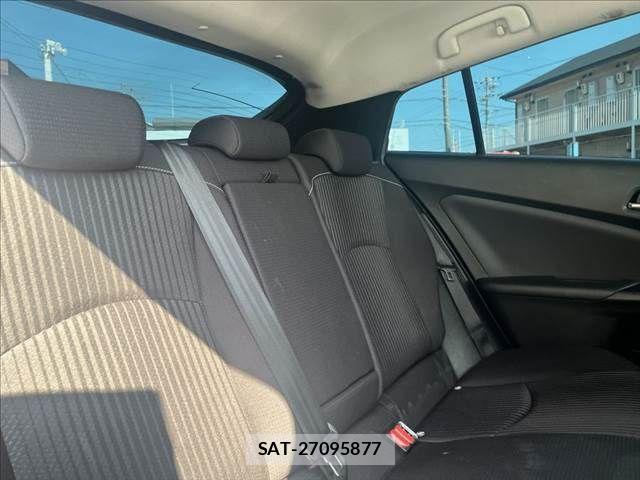Toyota PRIUS PHV 2020-09 8209705-6