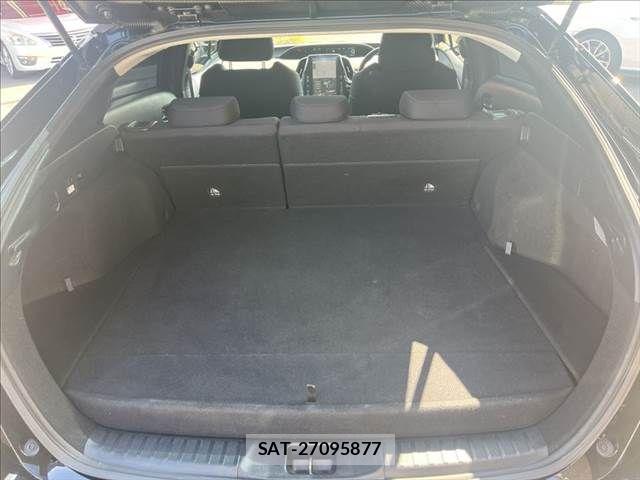 Toyota PRIUS PHV 2020-09 8209705-7