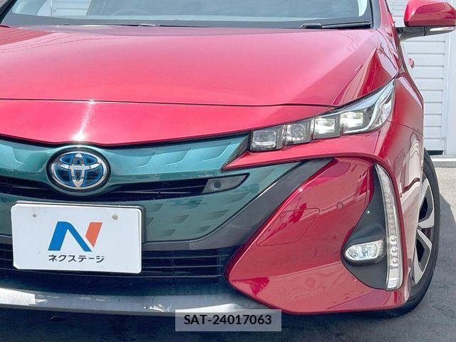 Toyota PRIUS PHV 2017-03 8209707-15