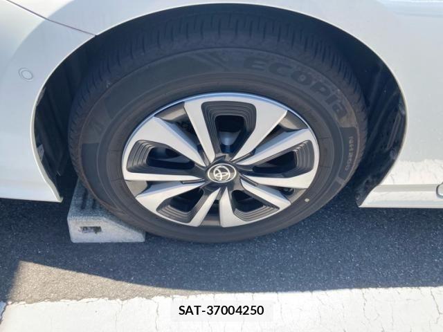Toyota PRIUS PHV 2018-08 8231401-9