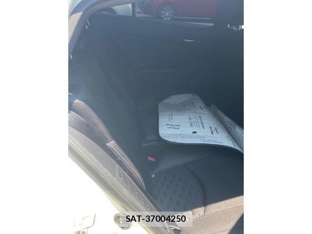 Toyota PRIUS PHV 2018-08 8231401-14