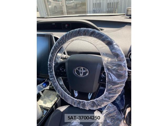 Toyota PRIUS PHV 2018-08 8231401-18