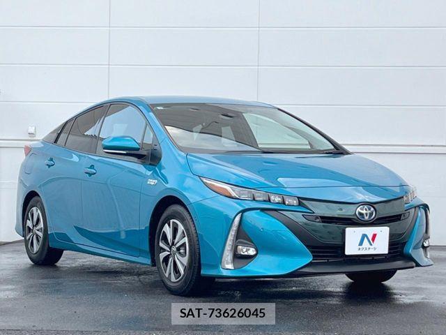Toyota PRIUS PHV 2018-11 8231402-15
