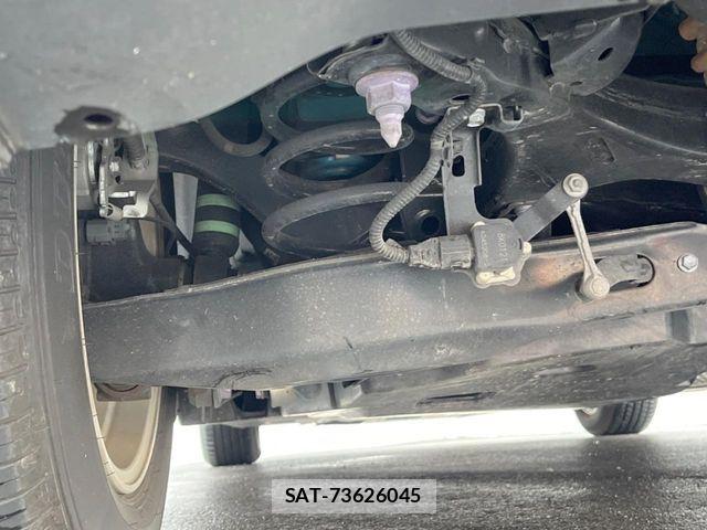 Toyota PRIUS PHV 2018-11 8231402-19