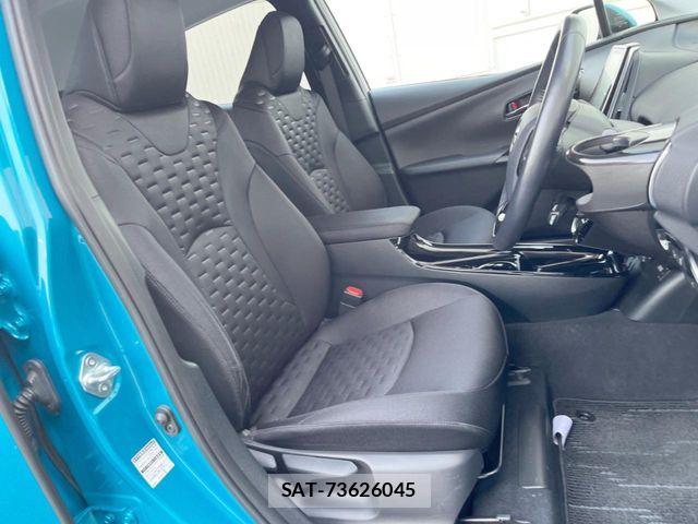 Toyota PRIUS PHV 2018-11 8231402-7