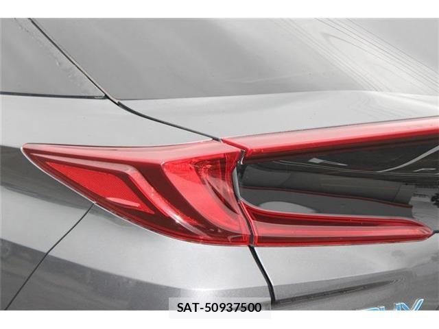 Toyota PRIUS PHV 2017-05 8246424-17
