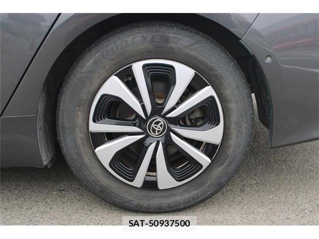 Toyota PRIUS PHV 2017-05 8246424-24