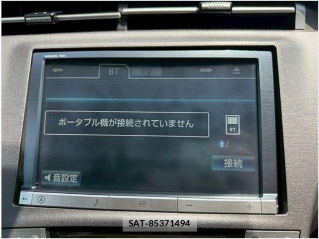 Toyota PRIUS PHV 2012-06 8246425-15