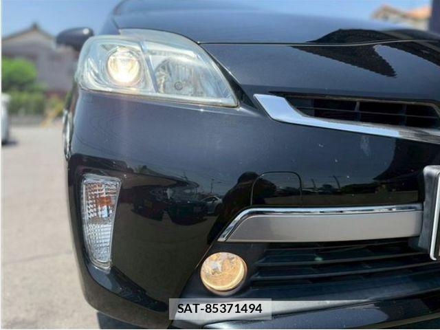 Toyota PRIUS PHV 2012-06 8246425-27