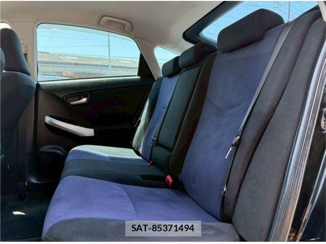 Toyota PRIUS PHV 2012-06 8246425-8