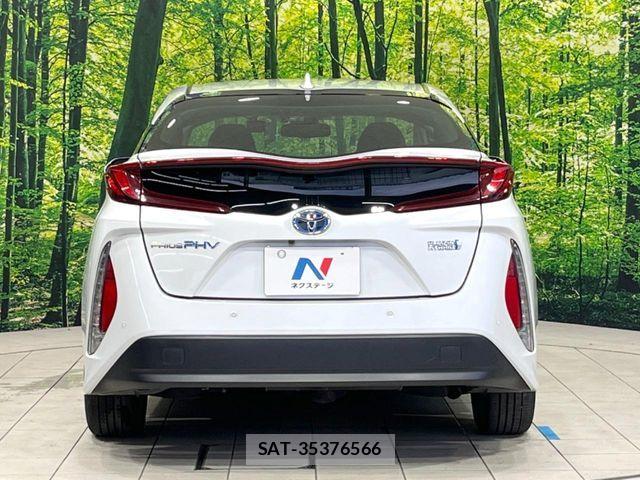 Toyota PRIUS PHV 2022-02 8246423-14