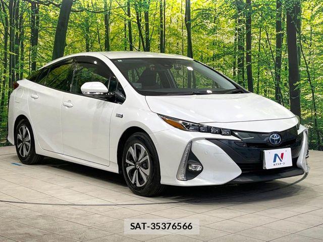 Toyota PRIUS PHV 2022-02 8246423-15