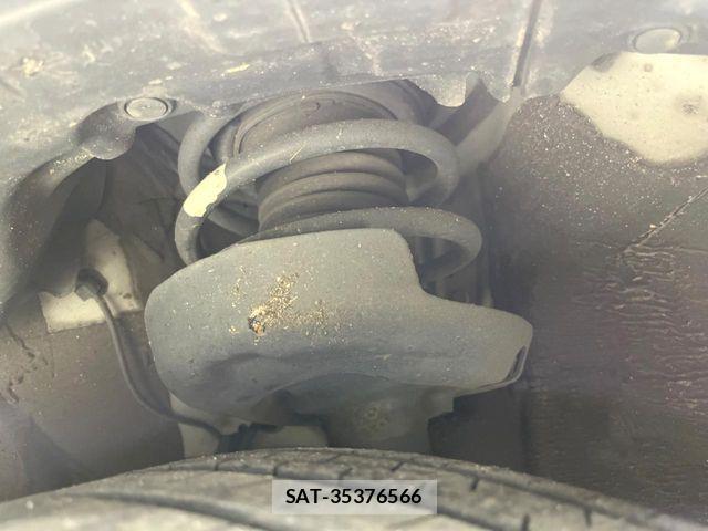 Toyota PRIUS PHV 2022-02 8246423-19
