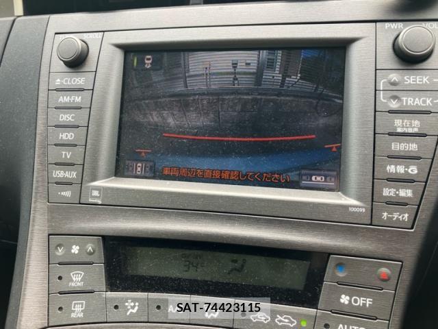 Toyota PRIUS PHV 2012-02 8316599-15