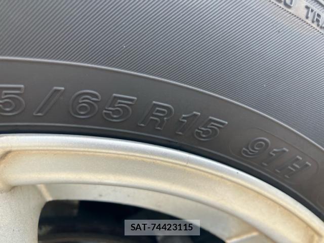 Toyota PRIUS PHV 2012-02 8316599-3