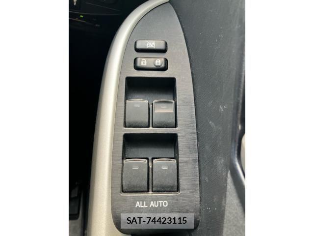 Toyota PRIUS PHV 2012-02 8316599-8