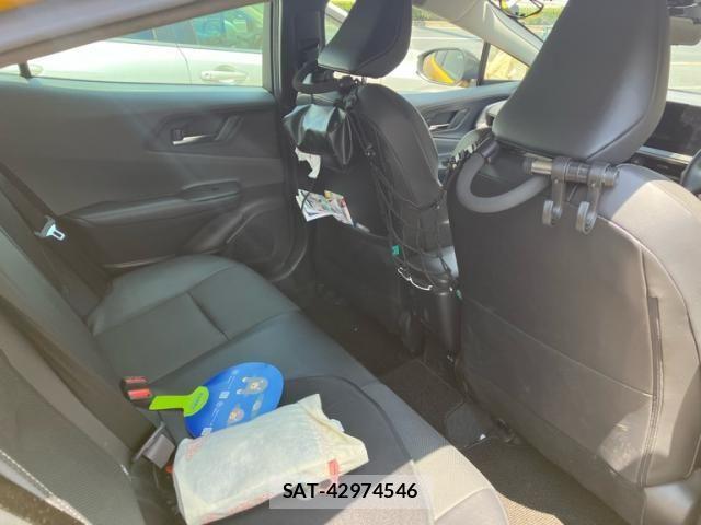 Toyota PRIUS PHV 2023-09 8316596-14