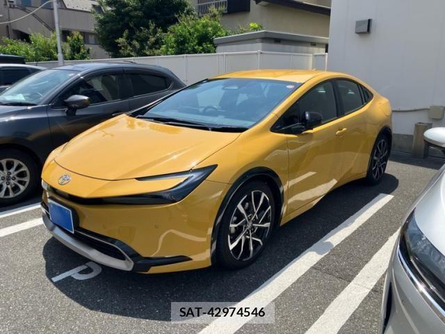 Toyota PRIUS PHV 2023-09 8316596-3