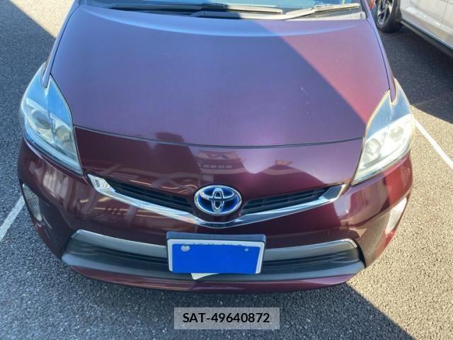 Toyota PRIUS PHV 2014-10 8316598-1