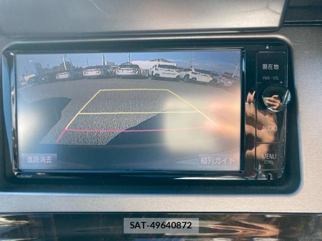 Toyota PRIUS PHV 2014-10 8316598-21
